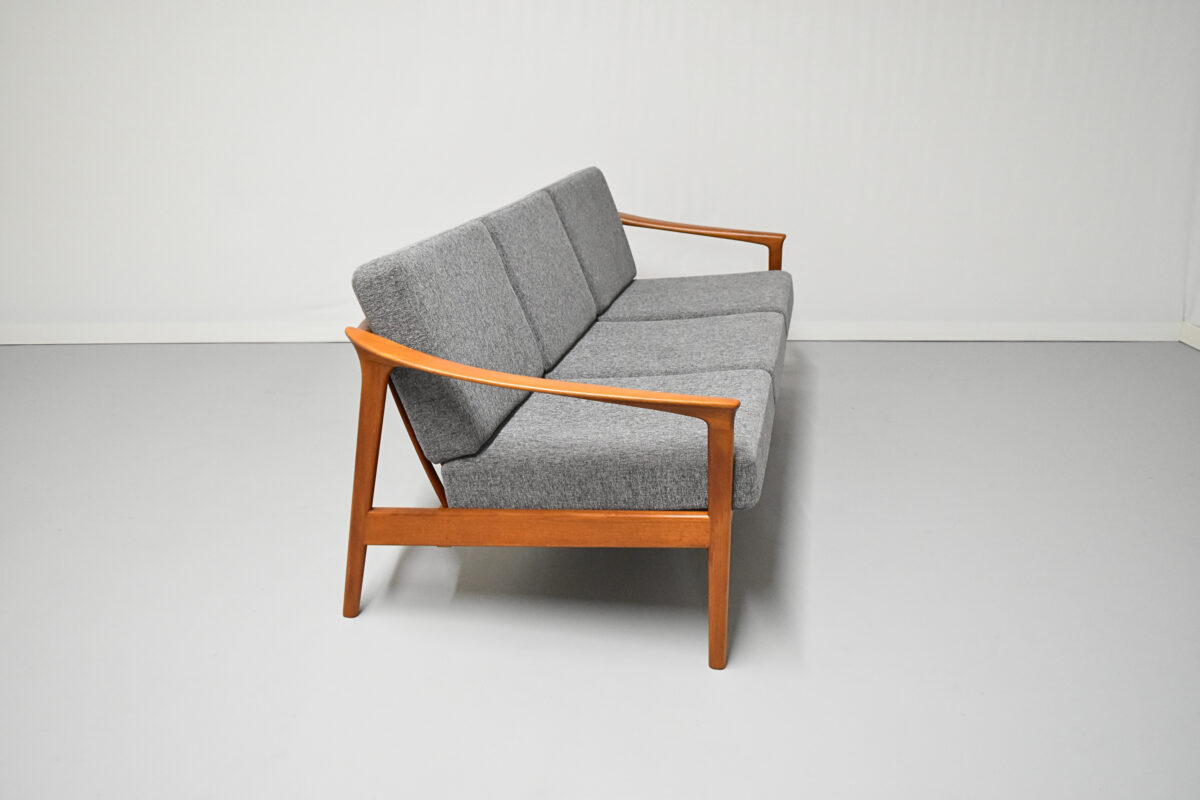 ３シーターソファ/Monterey by Folke Ohlsson/Bodafors　 - 画像 (4)
