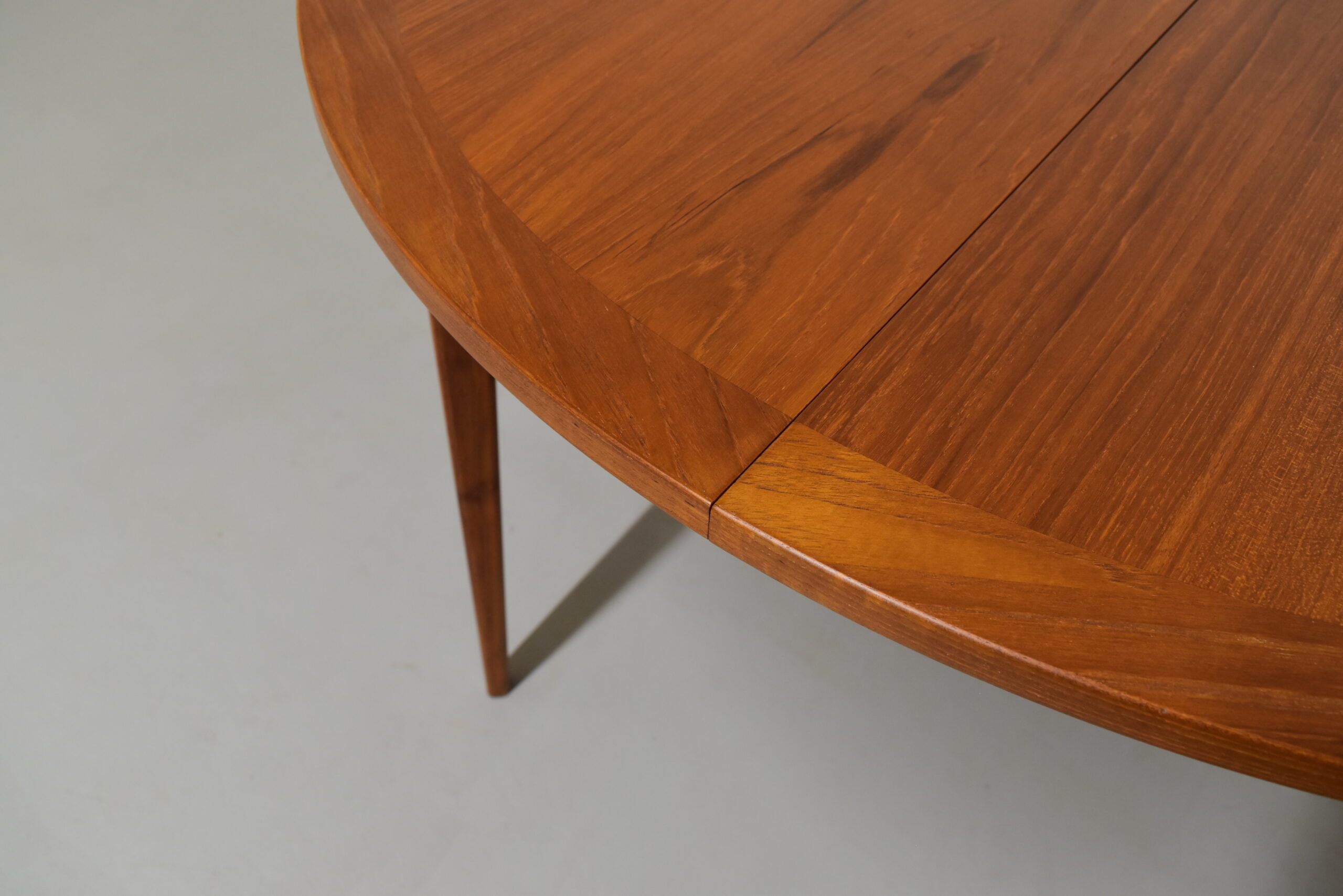 ラウンドテーブル/ダイニングテーブル/エクステンション/チーク - 画像 (4)