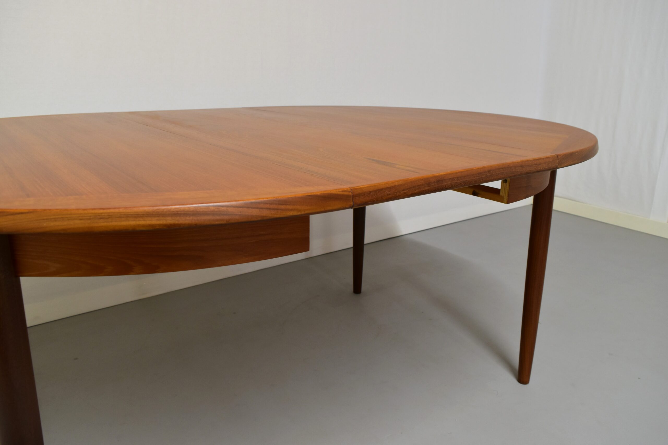 ラウンドテーブル/ダイニングテーブル/エクステンションテーブル/チーク - 画像 (6)