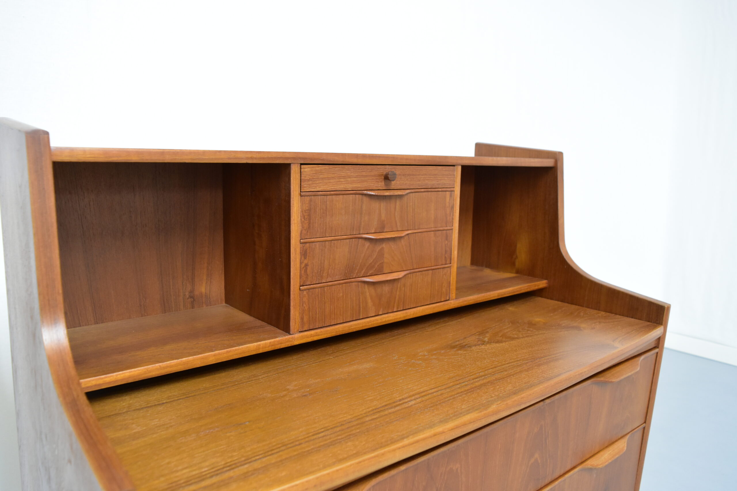 ビューロー/チーク - 画像 (8)