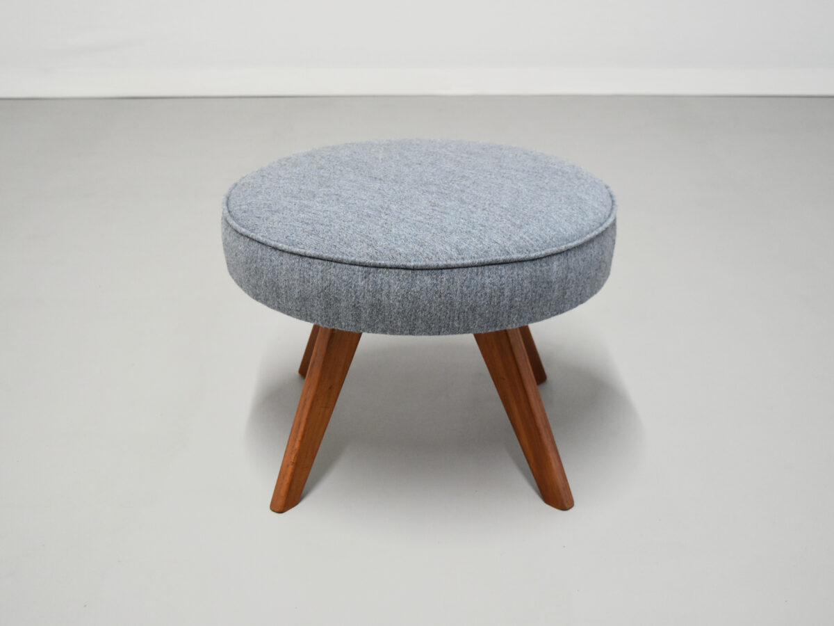 スツール/チーク