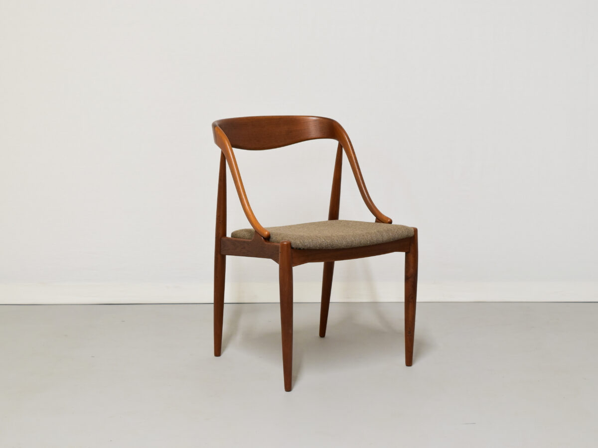 チェア/ダイニングチェア/model.16/Johannes Andersen/Uldum Mobelfabrik